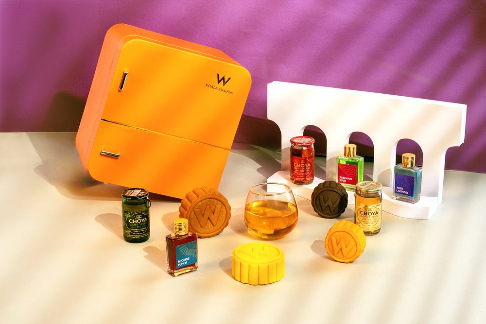 W Kuala Lumpur mooncake gift set