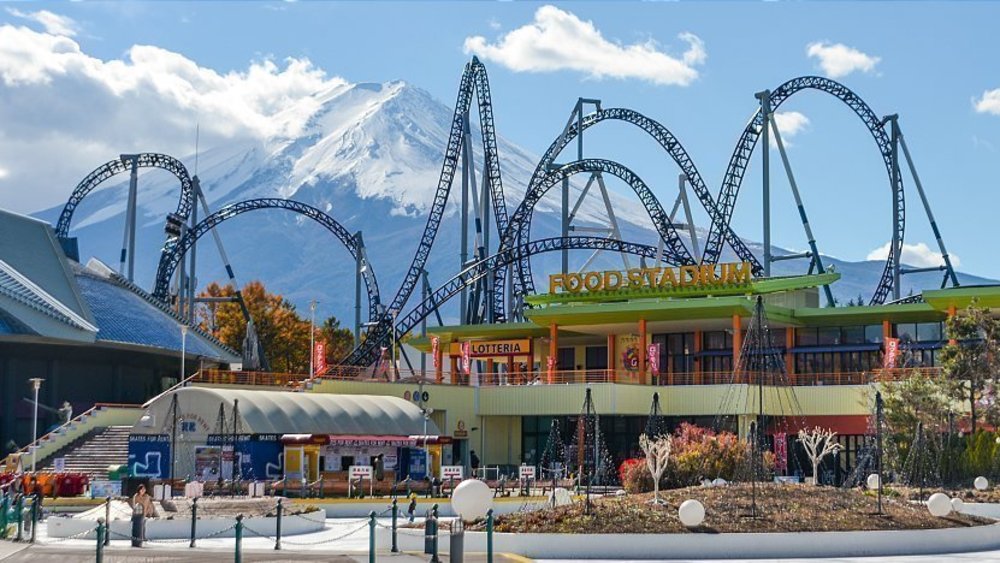 cong-vien-Fuji-Q-Highland 