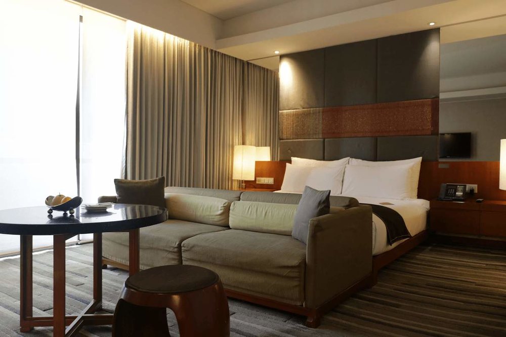 曼谷漢薩爾飯店 (Hansar Bangkok Hotel)|1張特大床