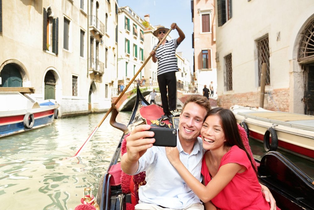 dien-thoai-ho-tro-esim