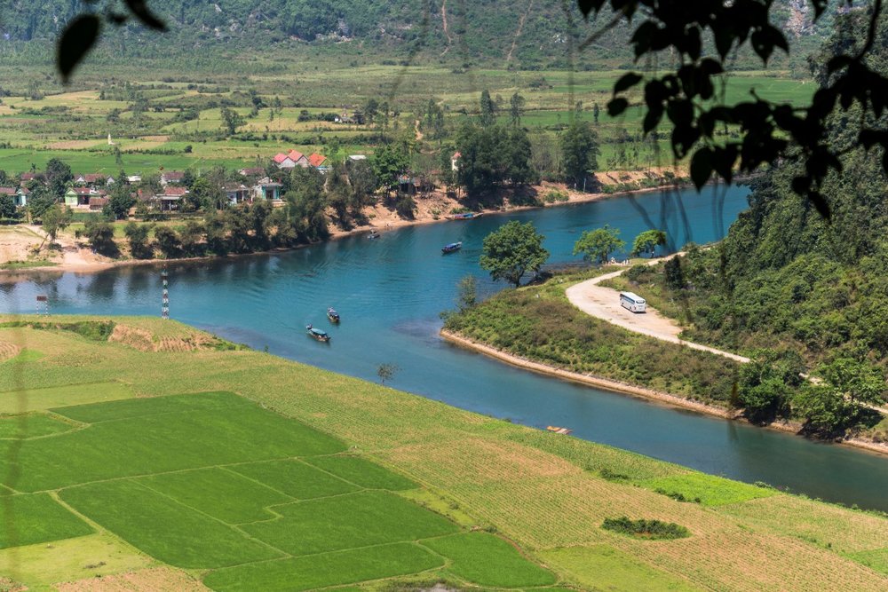 Du Lịch Phong Nha - Kẻ Bàng Mùa Nào Hợp Nhất