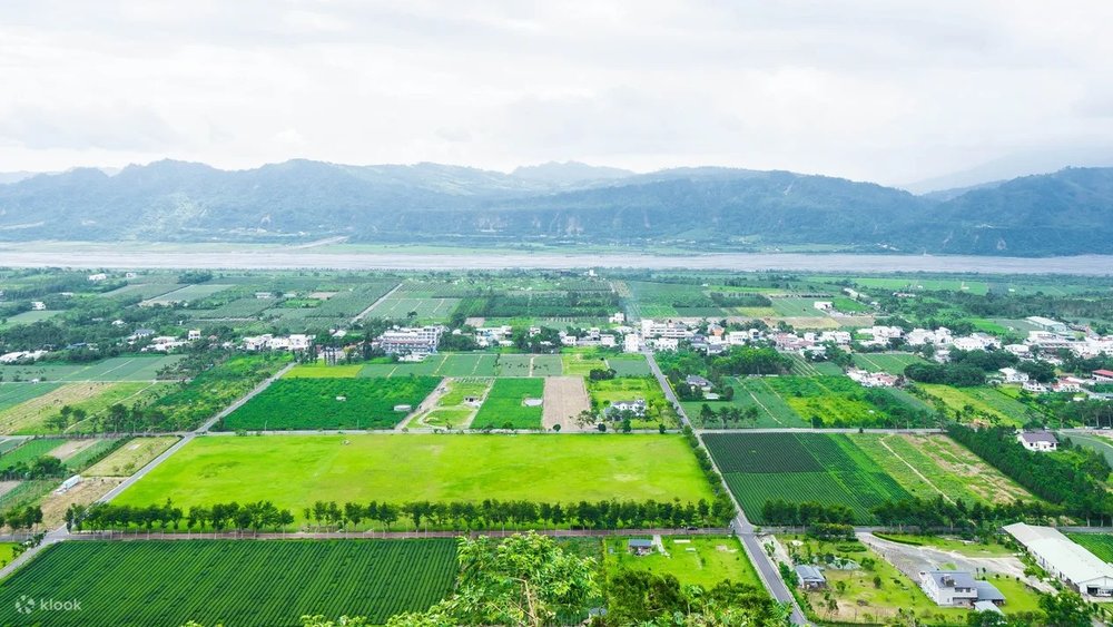 Thung Lũng Tách Giãn Đông Đài Đông