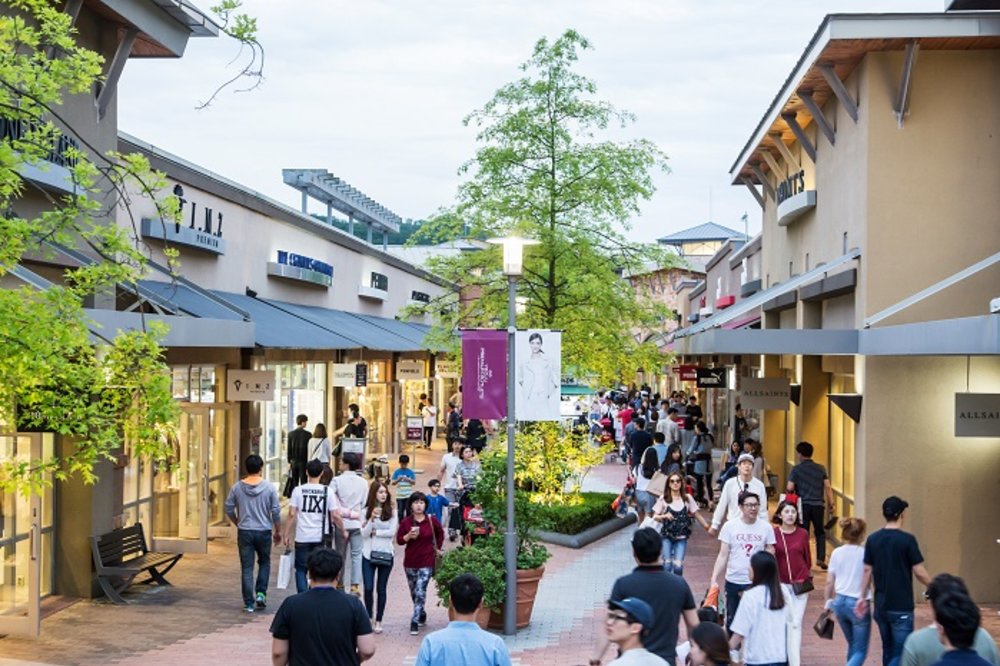 seoul road trips Yeoju Premium Outlet