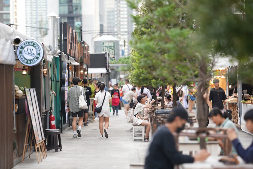 jodd fairs night market