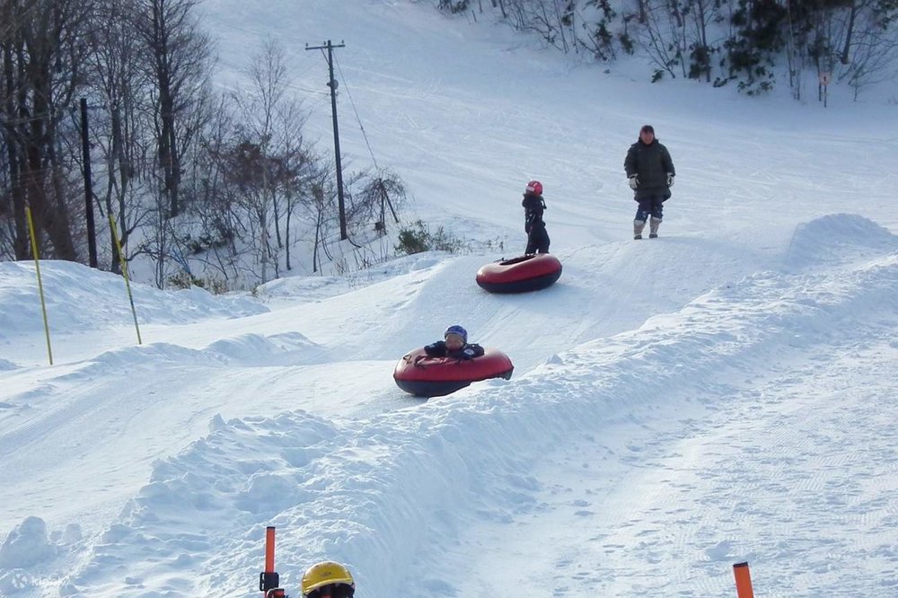 Khu Trượt Tuyết Noboribetsu Sanlaiva - Hokkaido