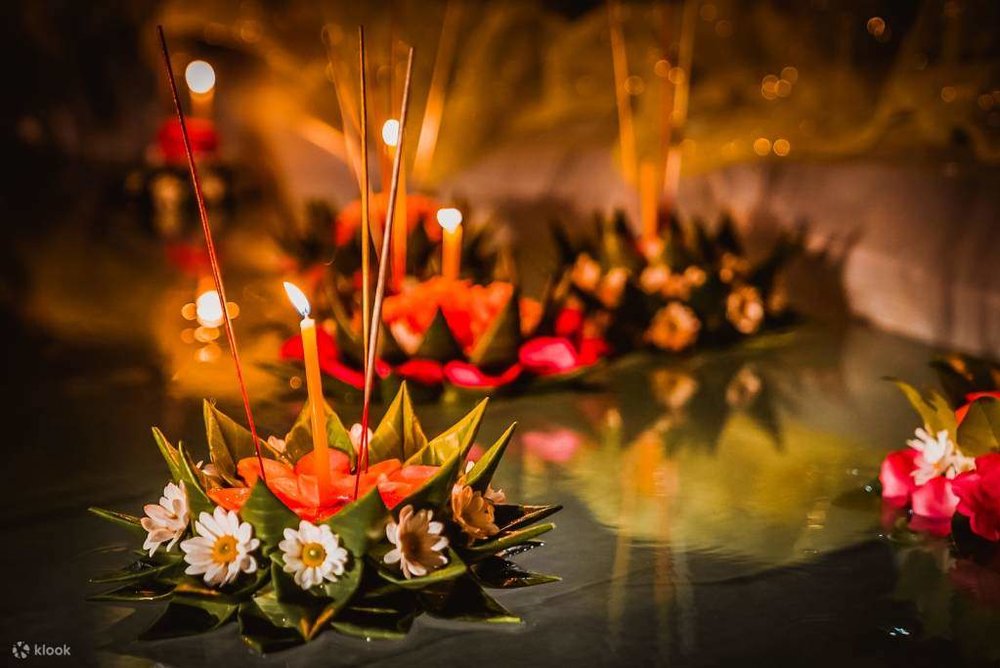Lễ Hội Hoa Đăng Loy Krathong