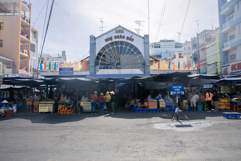 Chợ Châu Đốc - An Giang Với Đa Dạng Đặc Sản An Giang