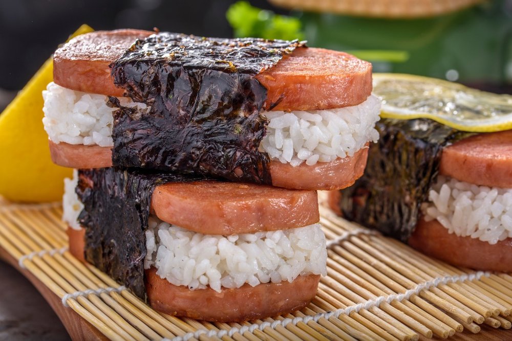 Spam Musubi - Rong Biển Cuộn Cơm Và Thịt Hộp