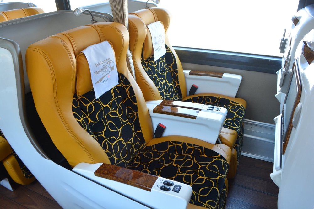 inside the korea intercity bus