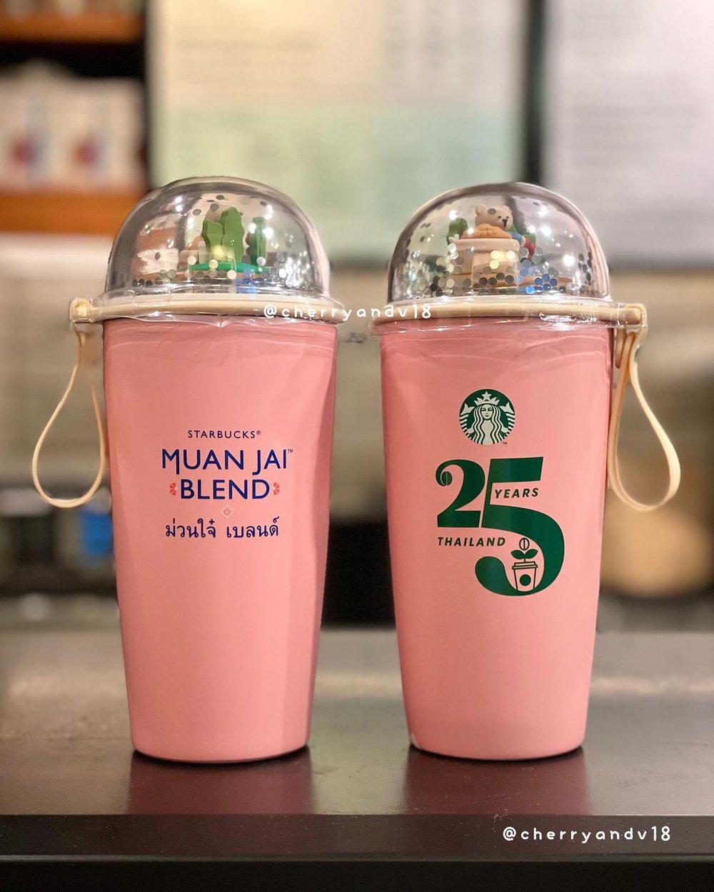 タイ お土産 スターバックス(Starbucks)のタイ限定グッズ