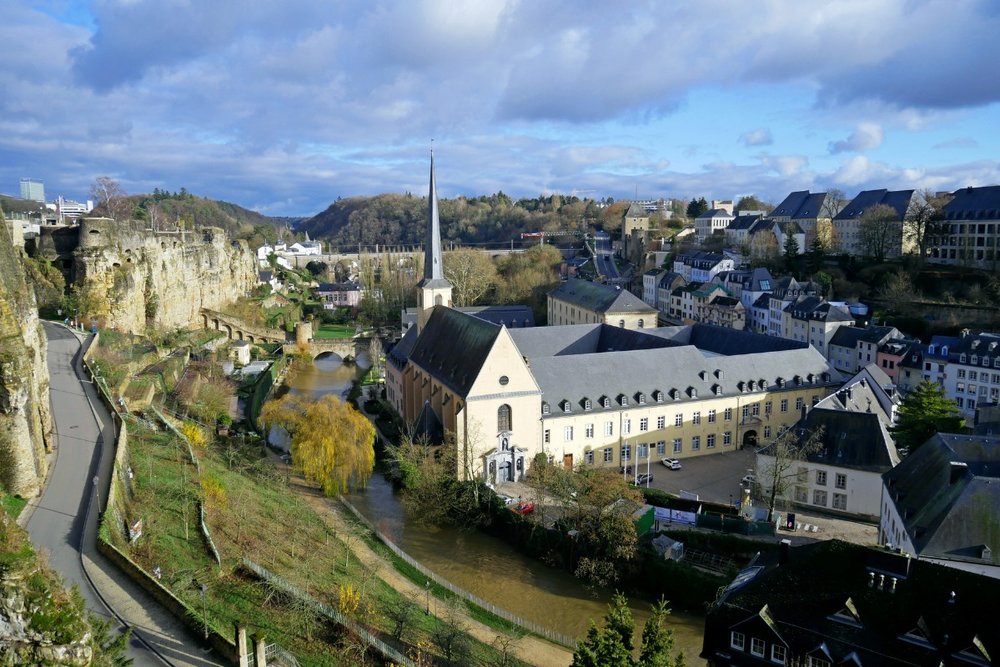 Con Đường Chemin De La Corniche