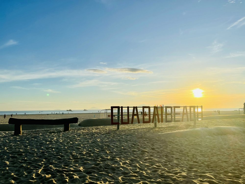 Về Miền Cát Trắng Ở Bãi Biển Cửa Đại - Hội An