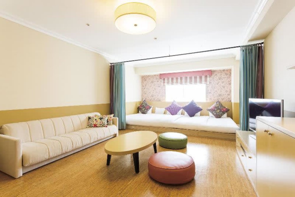 Where to stay near tokyo disneyland and tokyo disneysea