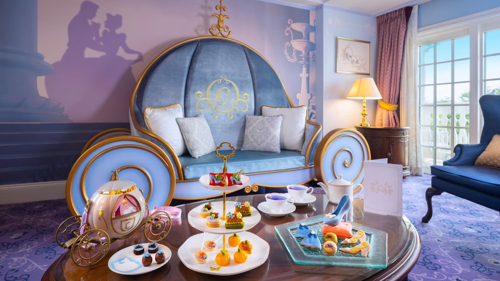 Klook Birthday Bash Money Cant Buy Experiences - Hong Kong Disneyland Hotel Cinderella Suite
