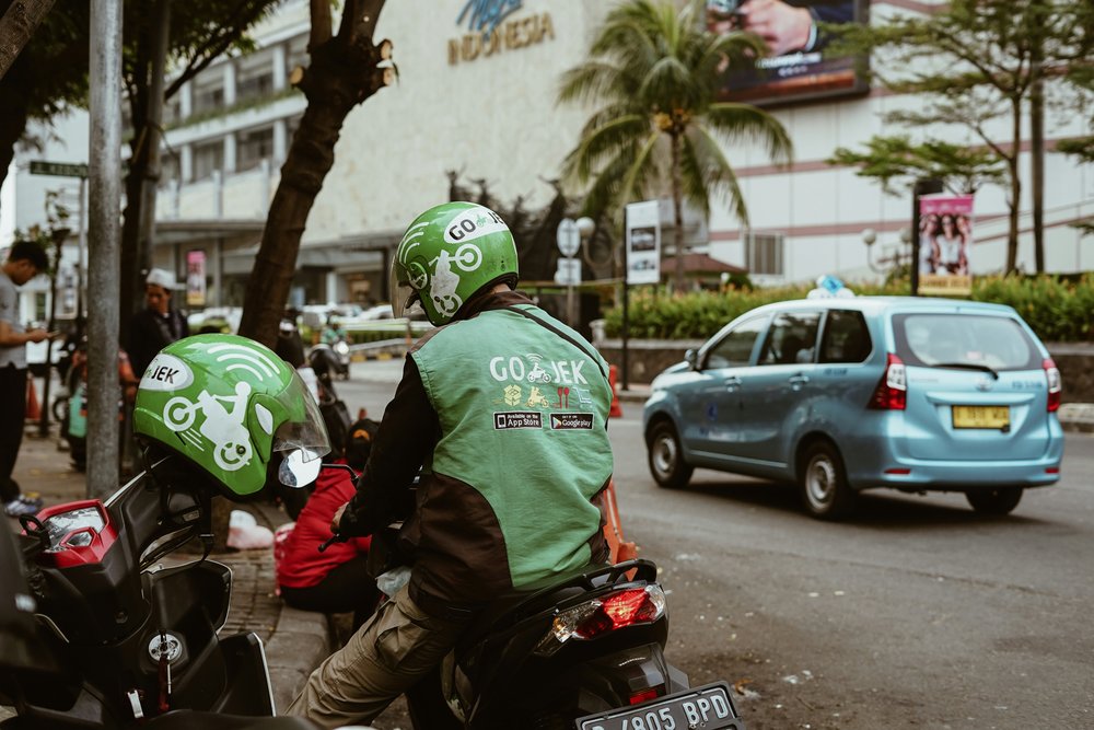 sanur bali - go jek motor riders