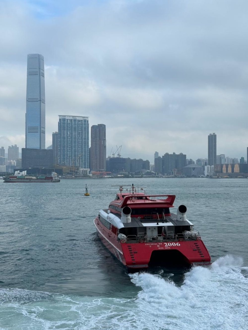 香港からマカオ　高速フェリー