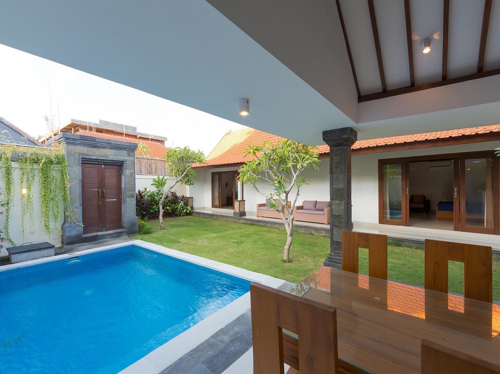 seminyak - Paisa Villa Seminyak pool 