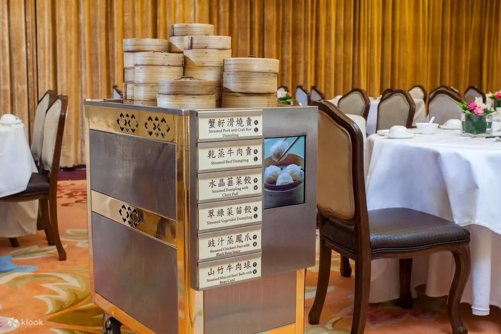 香港 飲茶 美心皇宮(Maxim's Palace:マキシムズパレス)ワゴン式の飲茶