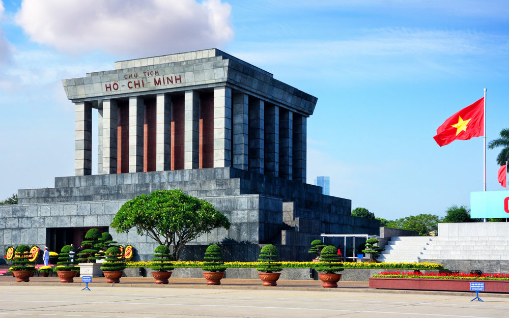 Ghé Thăm Lăng Chủ Tịch Hồ Chí Minh