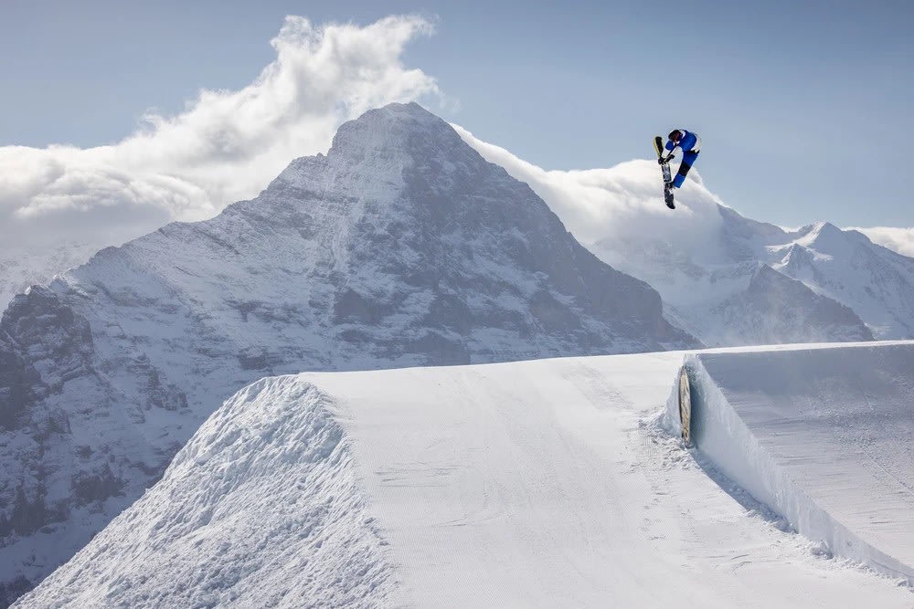 與世界冠軍於瑞士少女峰滑雪