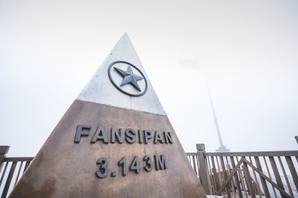 Đỉnh Fansipan Cao Bao Nhiêu?