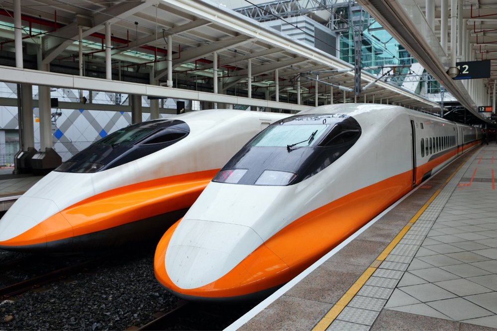 Di Chuyển Nhanh Chóng Với Vé Tàu Cao Tốc