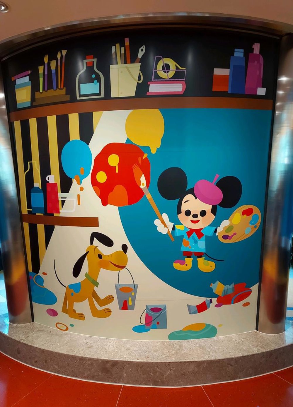 香港ディズニー レストラン パークダイニング インク&プレート(ディズニー・ハリウッド・ホテル)