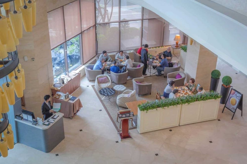 台中港酒店｜外觀、大廳