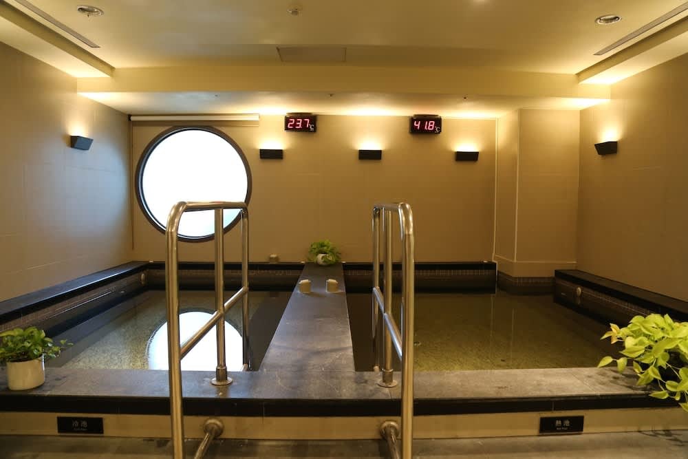 台中港酒店｜三溫暖
