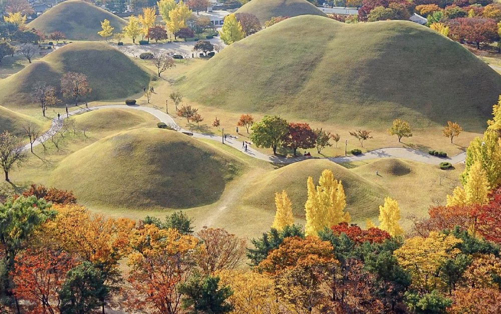 where to see autumn leaves in korea