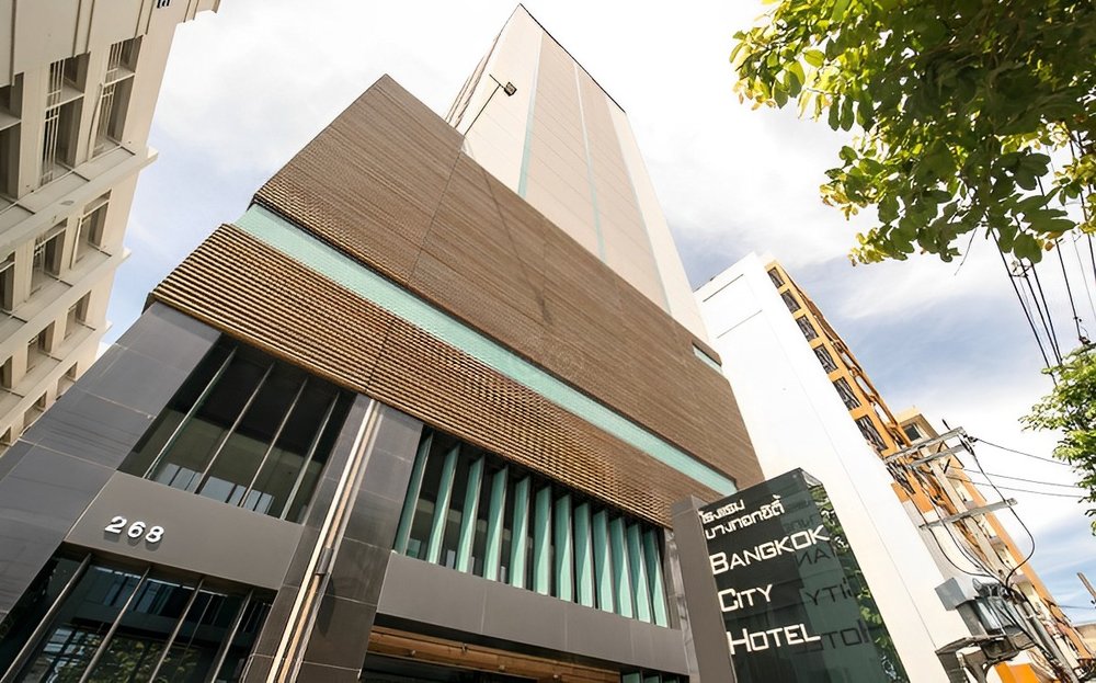 Bangkok City Hotel Facade