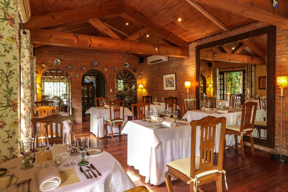 Lemuria Gourmet Restaurant dining area