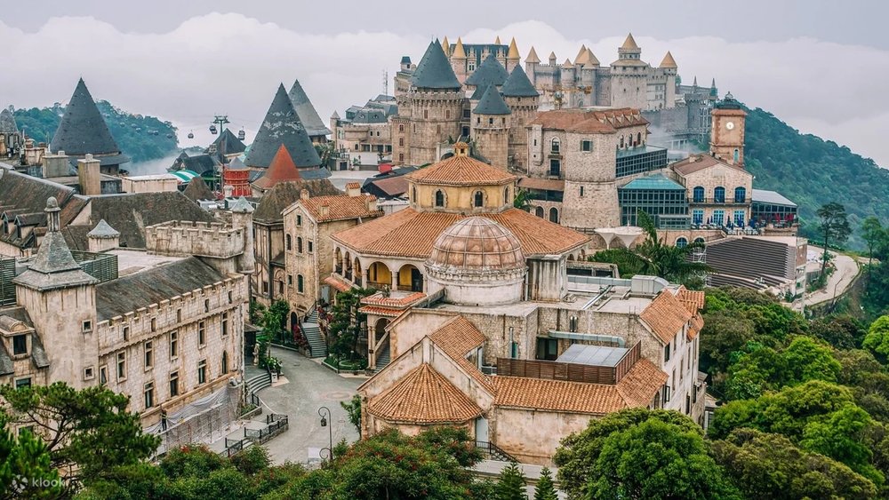 Mercure Danang French Village