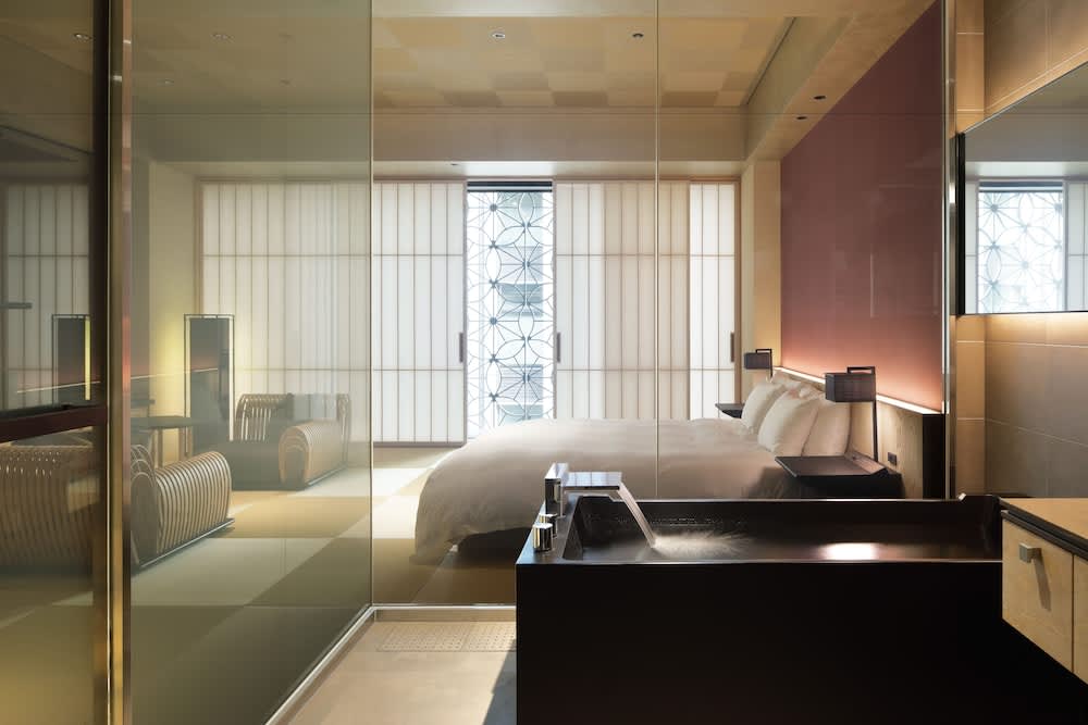 where to stay near tokyo train stations Hoshinoya Tokyo