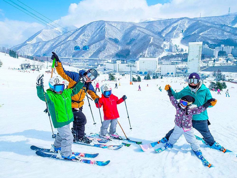 Tour Ngày Trượt Tuyết Niigata Naeba Với Bài Học Và Thuê Thiết Bị (Khởi Hành Từ Tokyo)