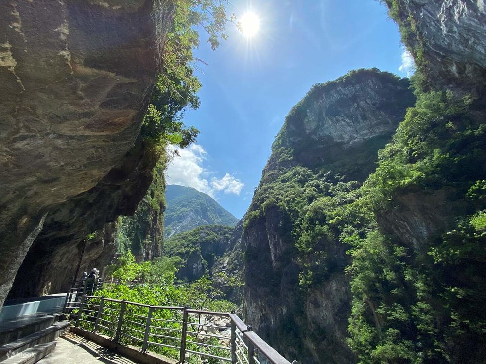 Hẻm Núi Thái Lỗ Các (Taroko) - Hoa Liên
