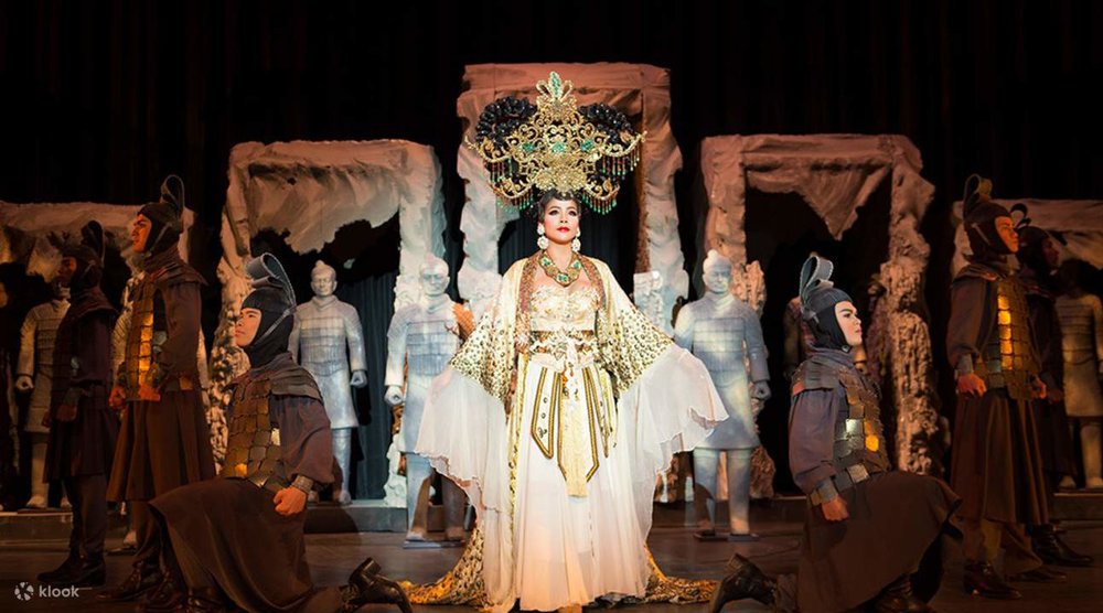 Colosseum Show - Pattaya