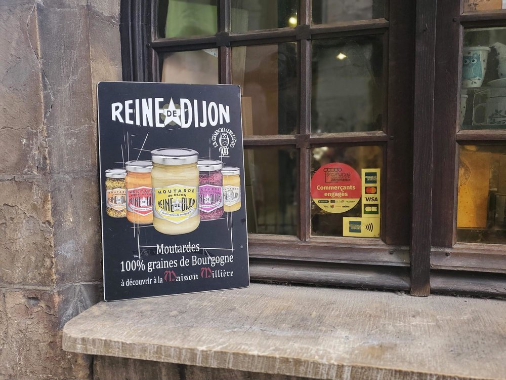 フランス・ディジョン観光ガイド|パリから鉄道で行くブルゴーニュの旅 REINE DIJON