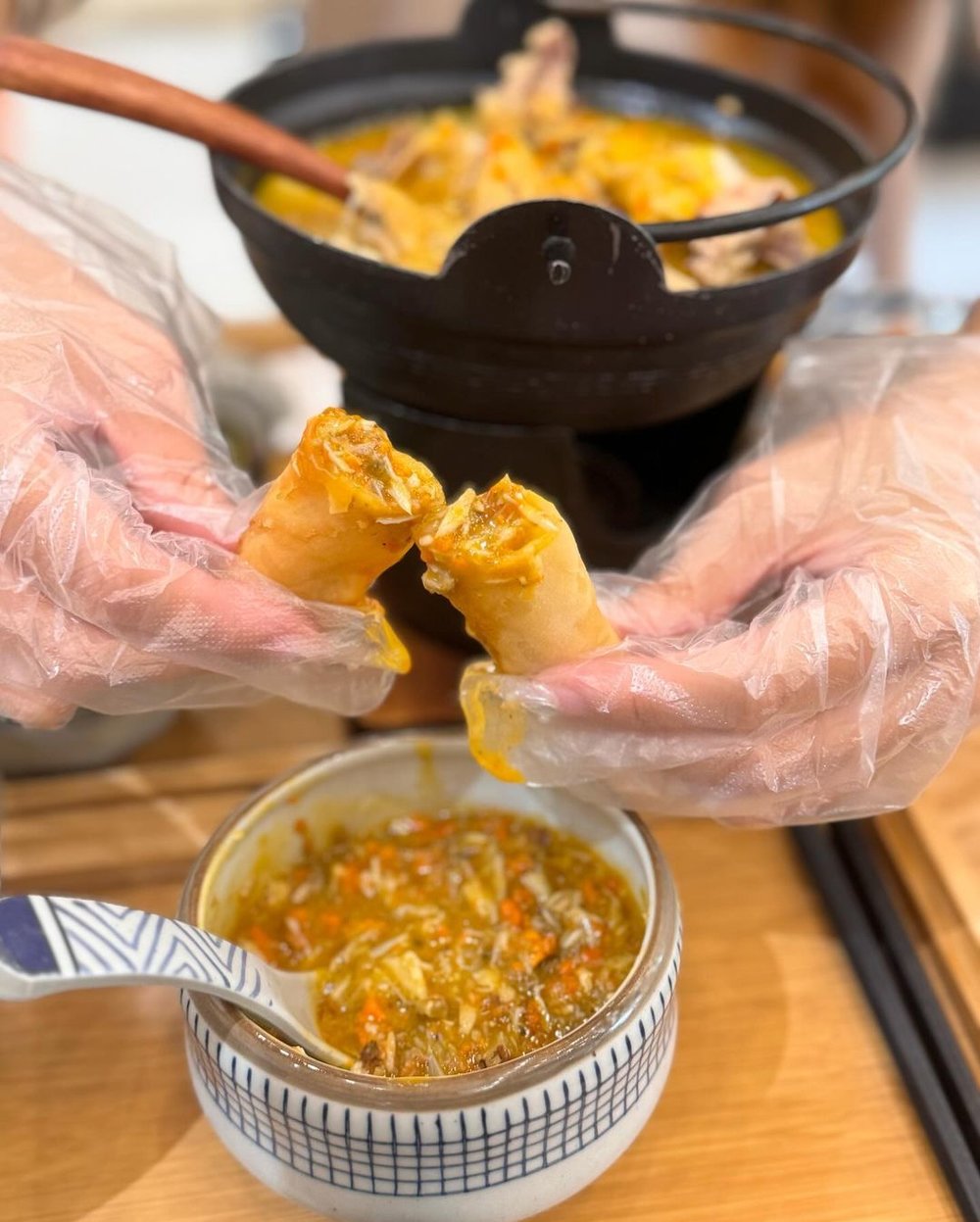 深圳大閘蟹推介, 蟹叁寳·蟹黃面— 招牌蟹黃金撈