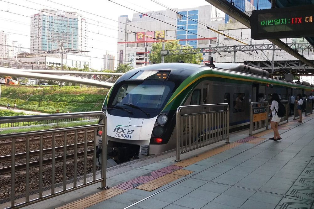 Bằng tàu tốc hành