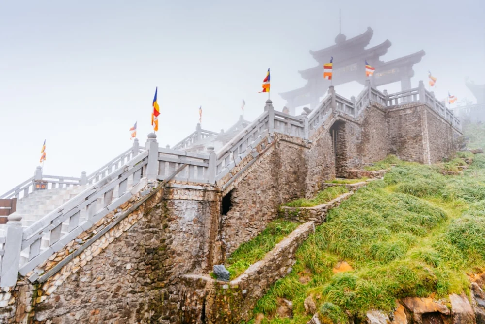 Nên Du Lịch Fansipan Vào Mùa Nào?