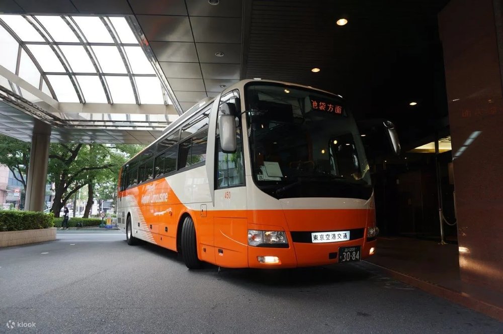 Limousine bus in Japan