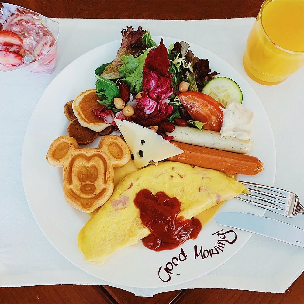 香港ディズニー レストラン パークダイニング エンチャンテッド・ガーデン・レストラン(香港ディズニーランド・ホテル)