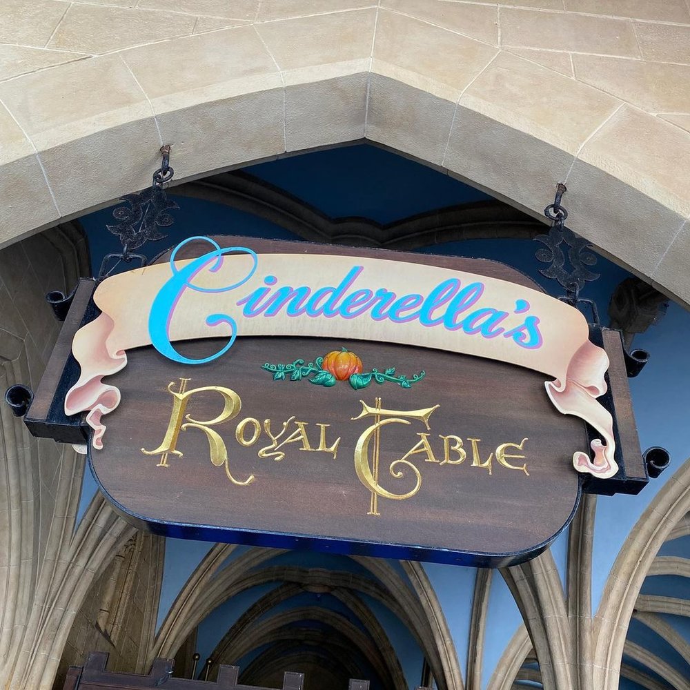 フロリダ ディズニー レストラン 4749 シンデレラ・ロイヤルテーブル