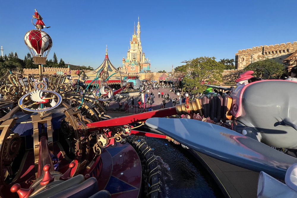 Hong Kong Disneyland Dumbo the Flying Elephant