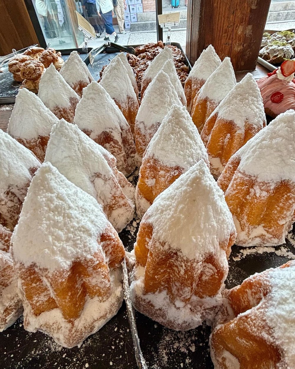 聖水洞景點, Cafe Onion聖水店（어니언성수）