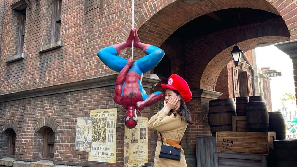 universal studios japan spiderman
