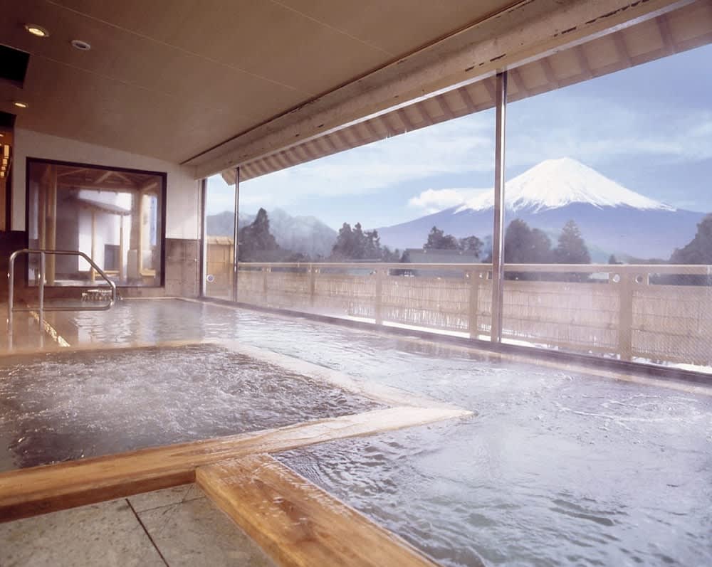 富士河口湖溫泉鄉.湖南荘