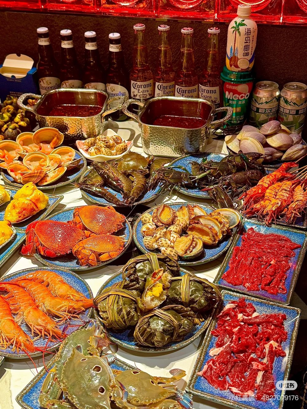 深圳大閘蟹, 曼格海鮮自助西餐廳—任食大閘蟹鮑魚