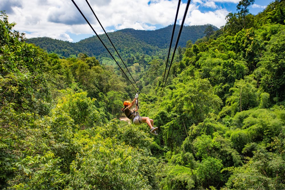 Đu Dây Zipline Băng Rừng Jungle Flight